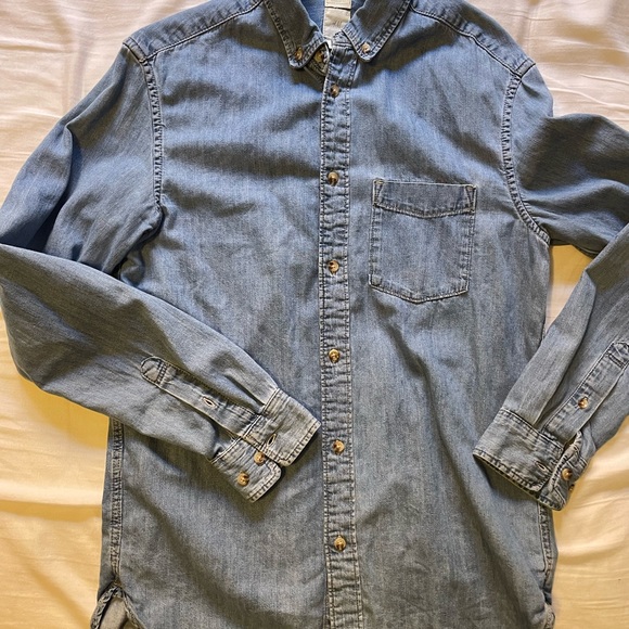 H&M Other - 🚨 2 for $10 🚨 Denim shirt